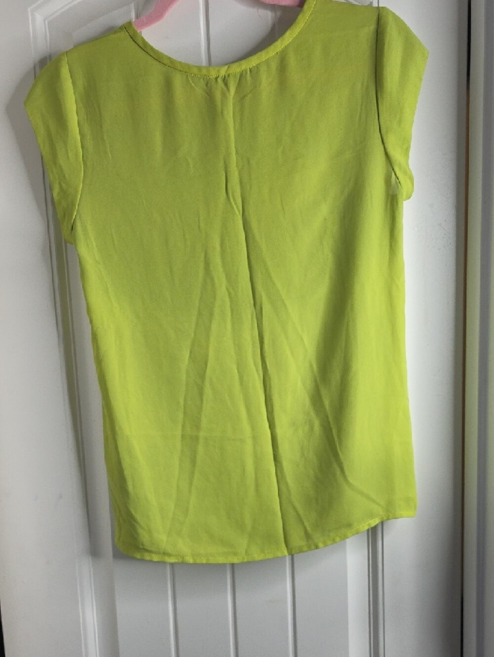 Forever 21 Neon Lime Cap Sleeve Pocket Blouse - Picture 4 of 4